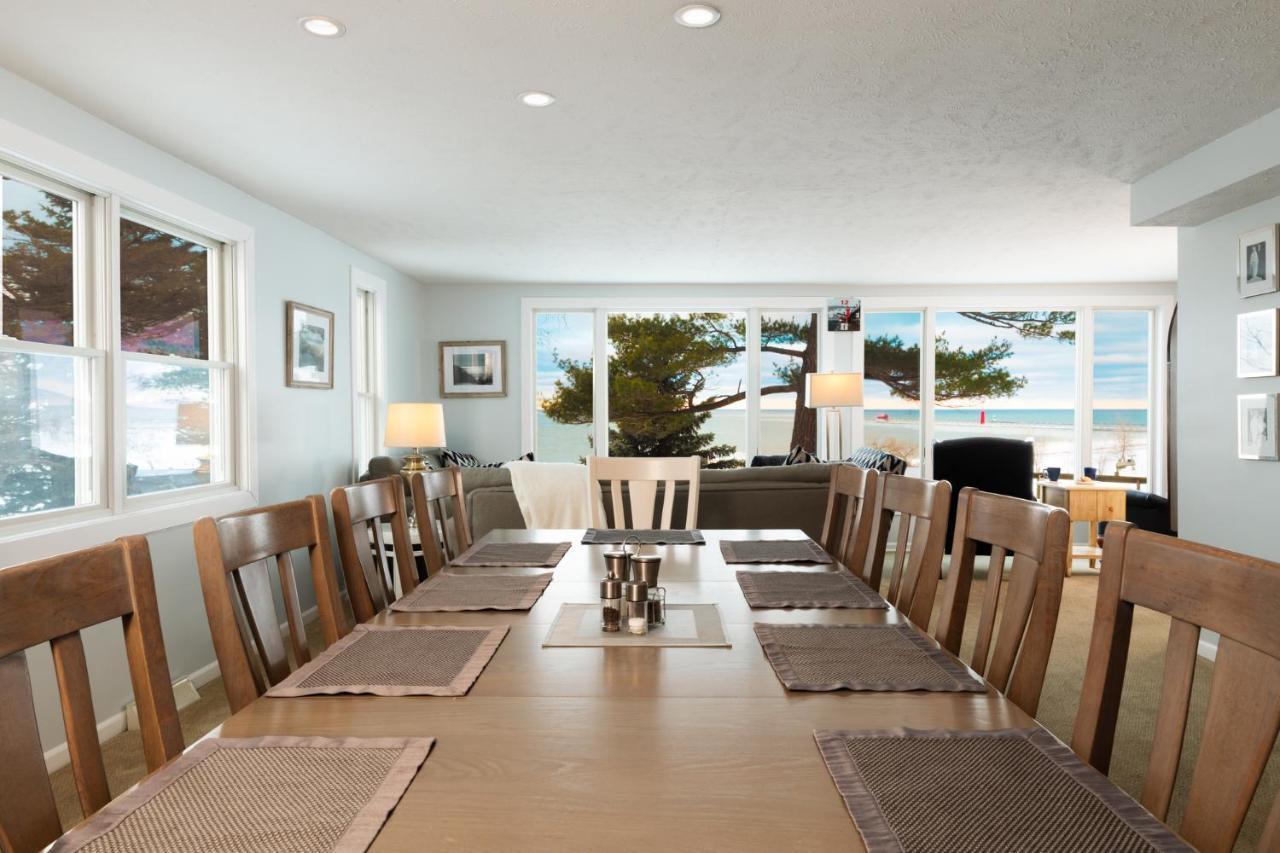 Looking Glass Beachfront Inn Grand Haven Luaran gambar